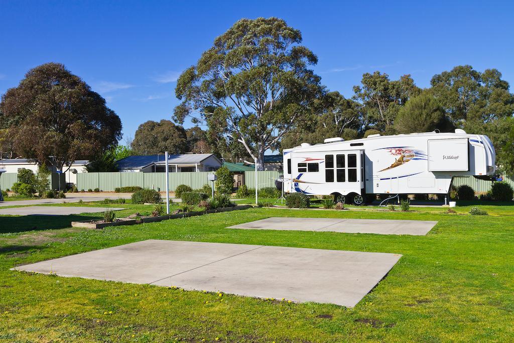 Sandhurst Motel Carrum Downs Екстер'єр фото