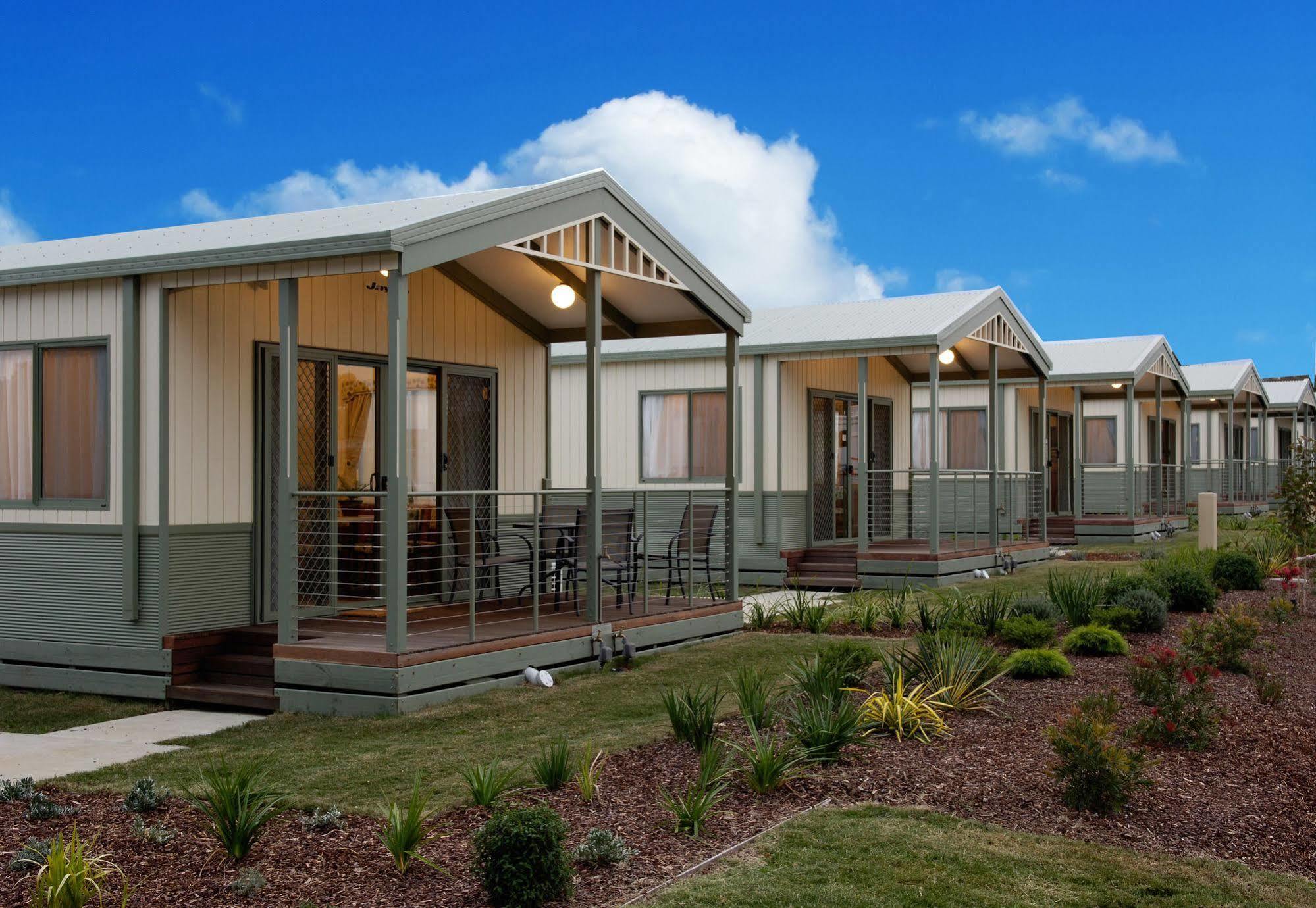Sandhurst Motel Carrum Downs Екстер'єр фото